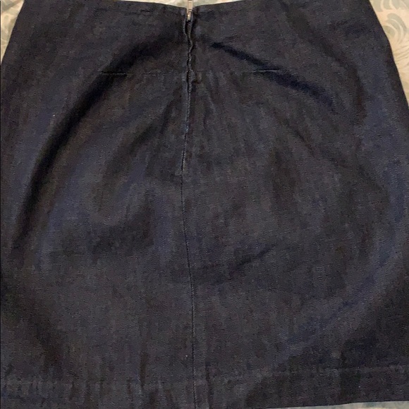 Dark denim mini skirt - Picture 2 of 3